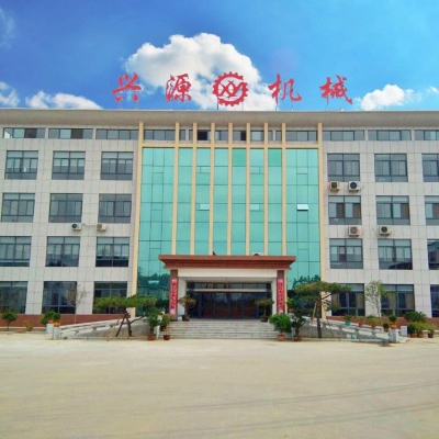 以科技創(chuàng)新為引領(lǐng)、先進(jìn)制造業(yè)為骨干